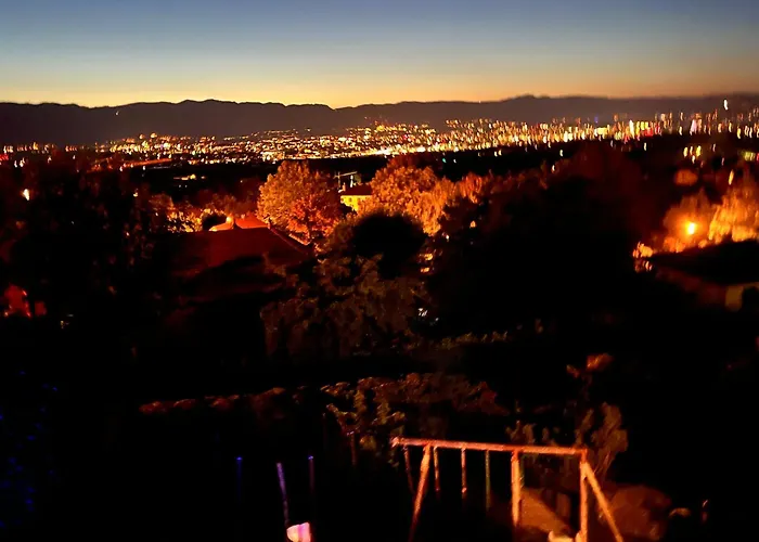 Cabane Jacomeli Geneve